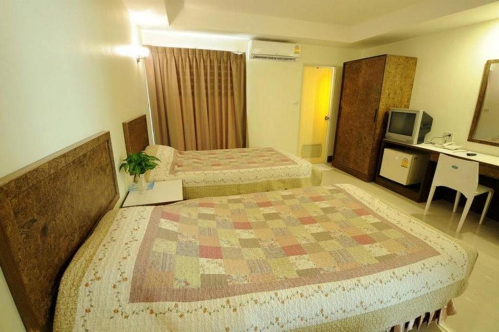 Trat Center Hotel Εξωτερικό φωτογραφία